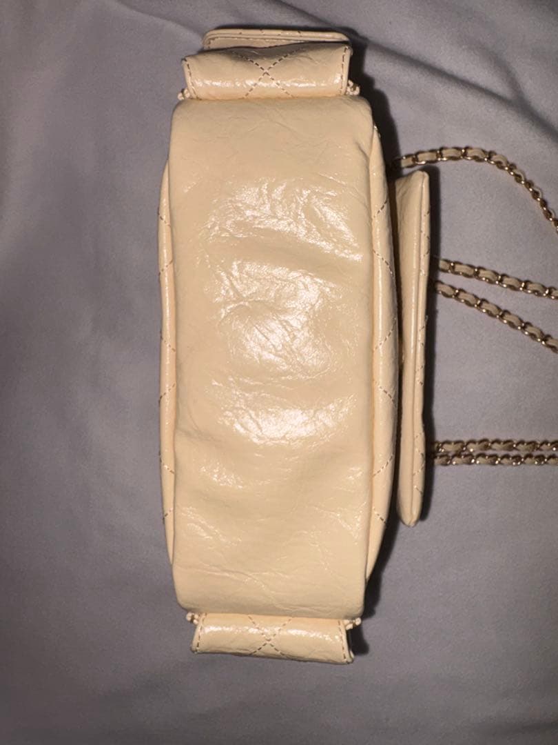 チャールズアンドキースDuo ドゥオ キルトクロスボディーバッグ バターイエロー