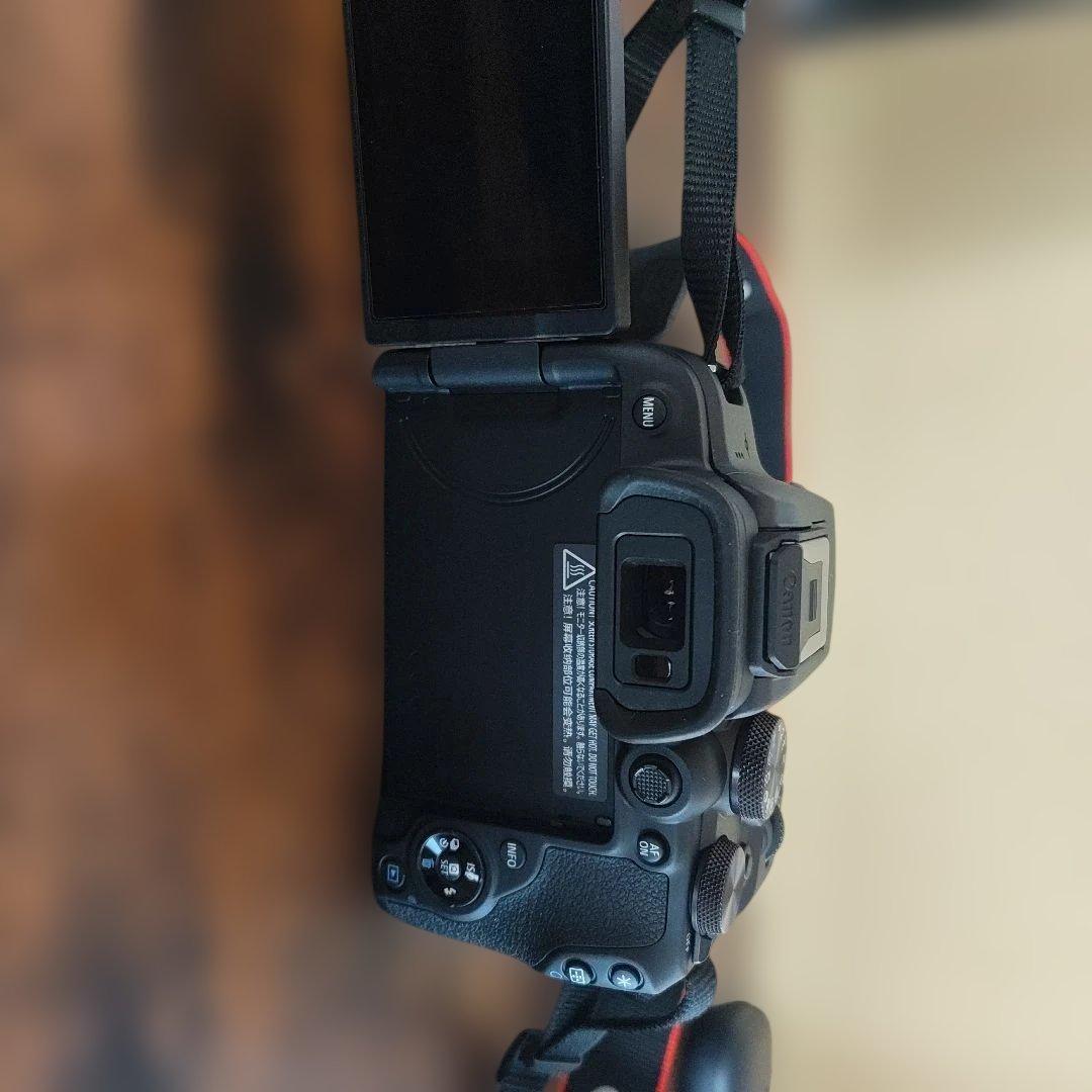 Canon　EOS R10 レンズキット