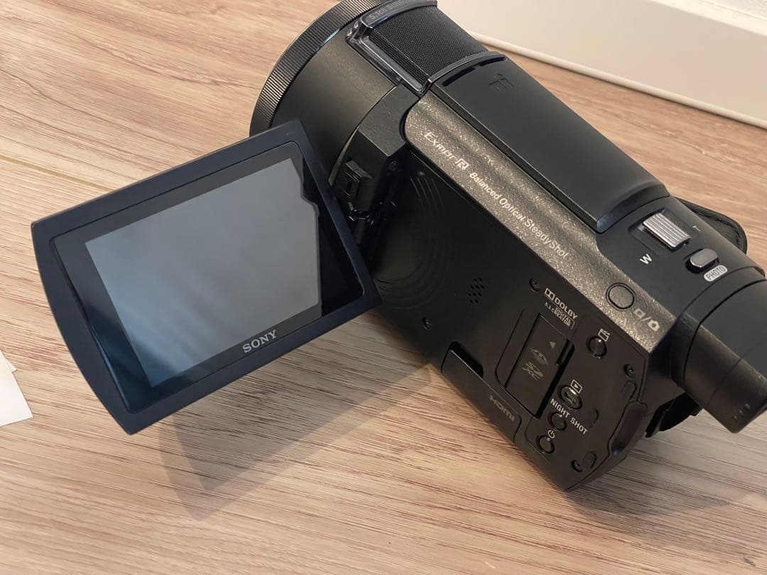【極美品・付属品完備】SONY 4Kビデオカメラ FDR-AX60 ＋おまけ付き
