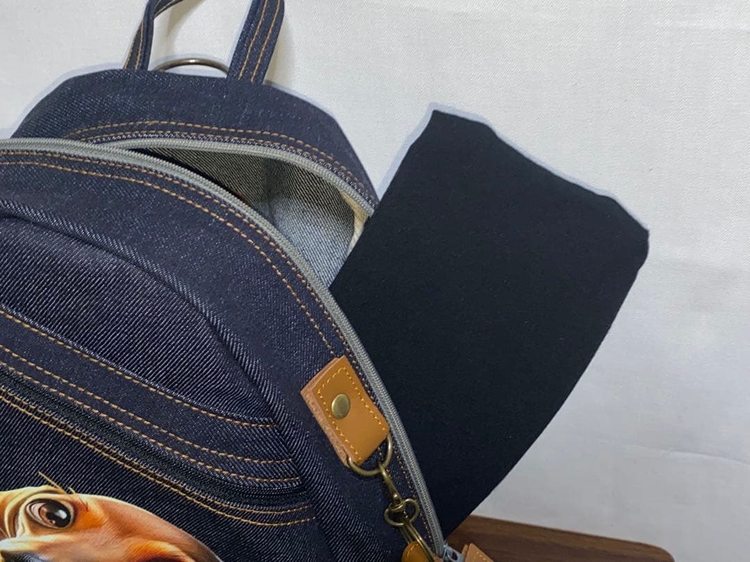 ダックスのプリントイラスト ショルダーバッグ ネイビー