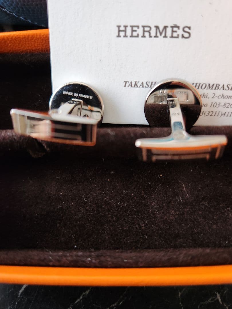 エルメス　HERMÈS カフスボタン　ロゴ入りカフリンクス ブラック　正規品