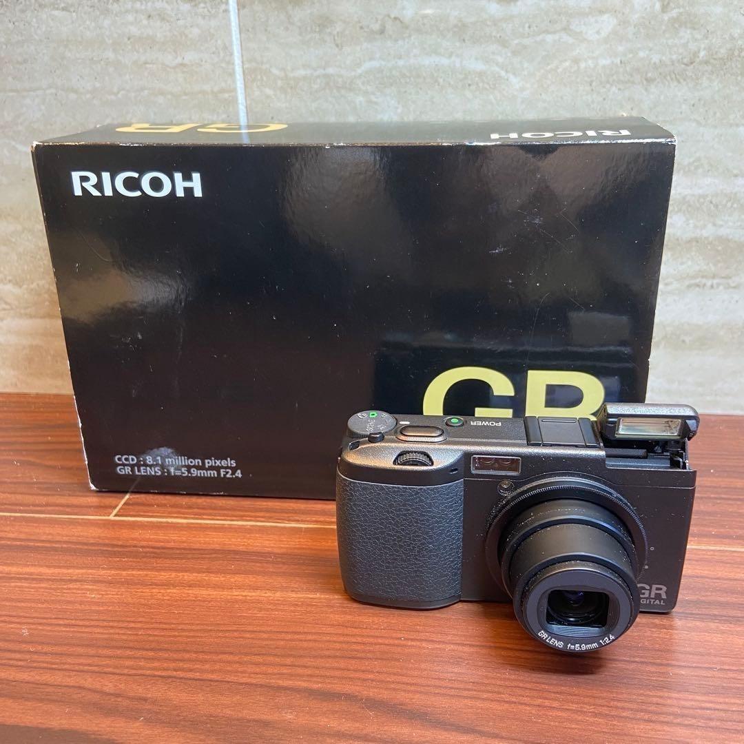 RICOH GR DIGITAL デジカメ ほぼ新品 4078