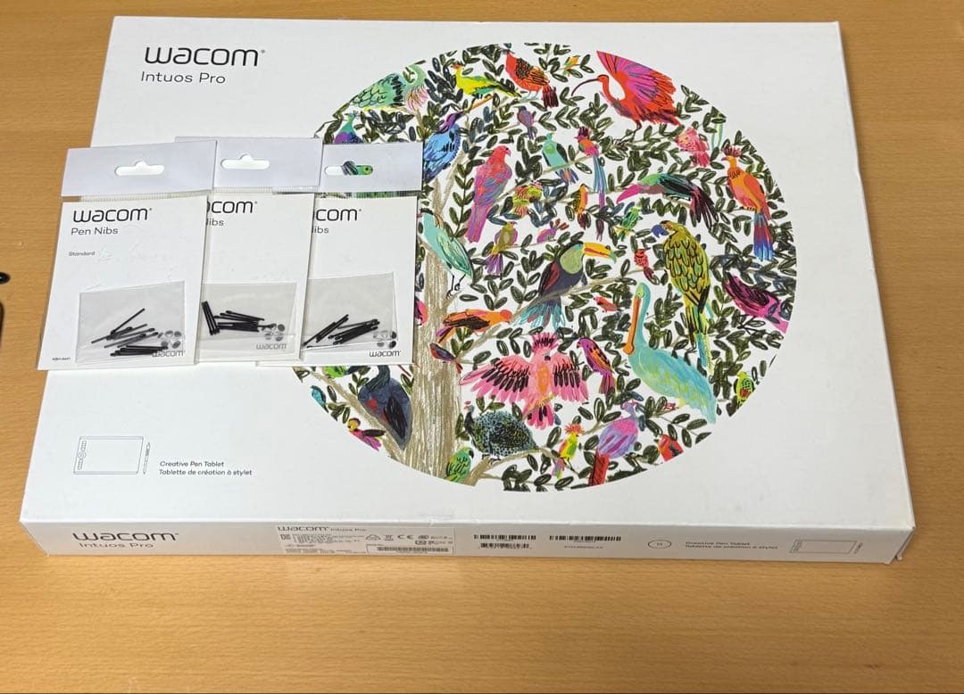 Wacom Intuos Pro medium ペンタブレット 本体