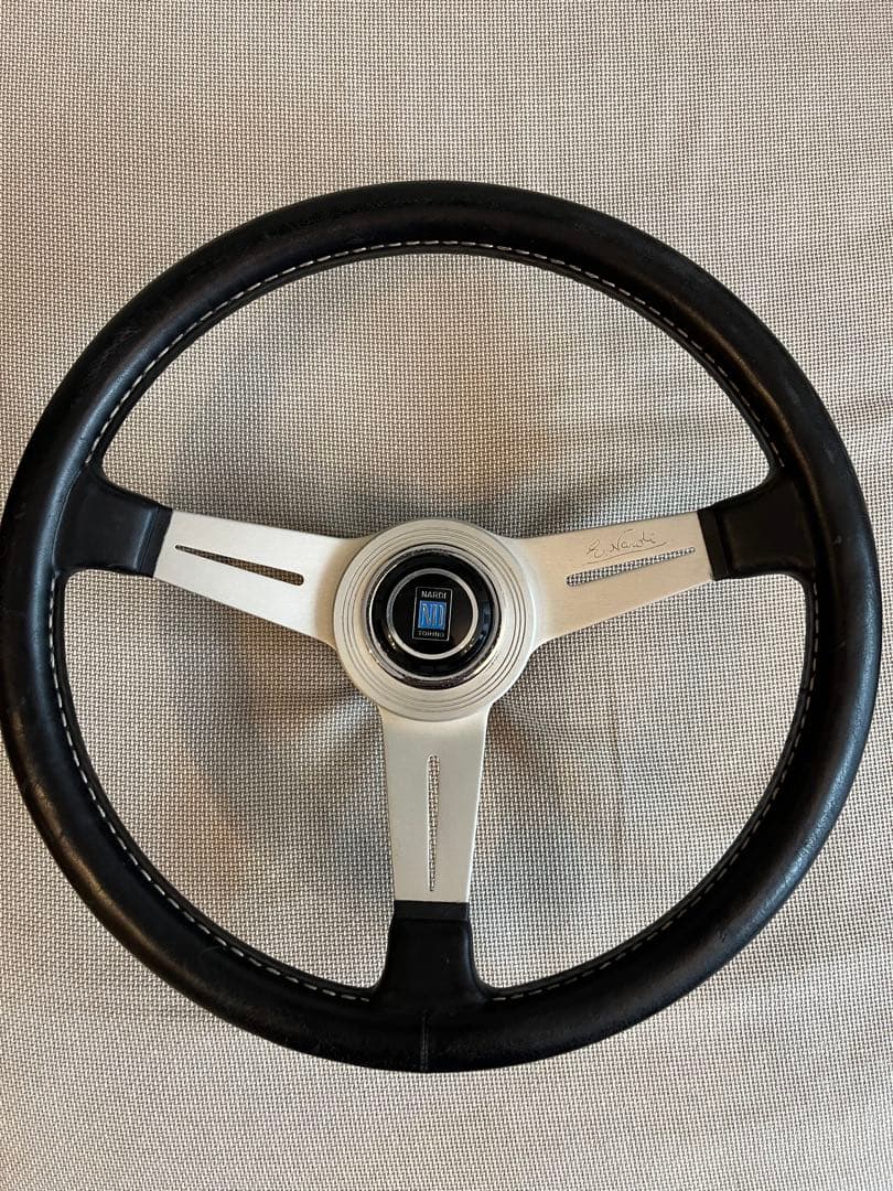 渓*様 Nardi レザーステアリング