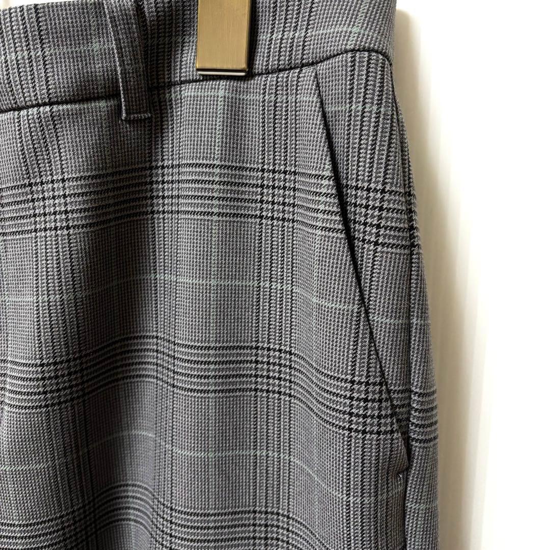 新品【アンタイトル】裏起毛　テーパードパンツ　グレー　チェック　ゴム