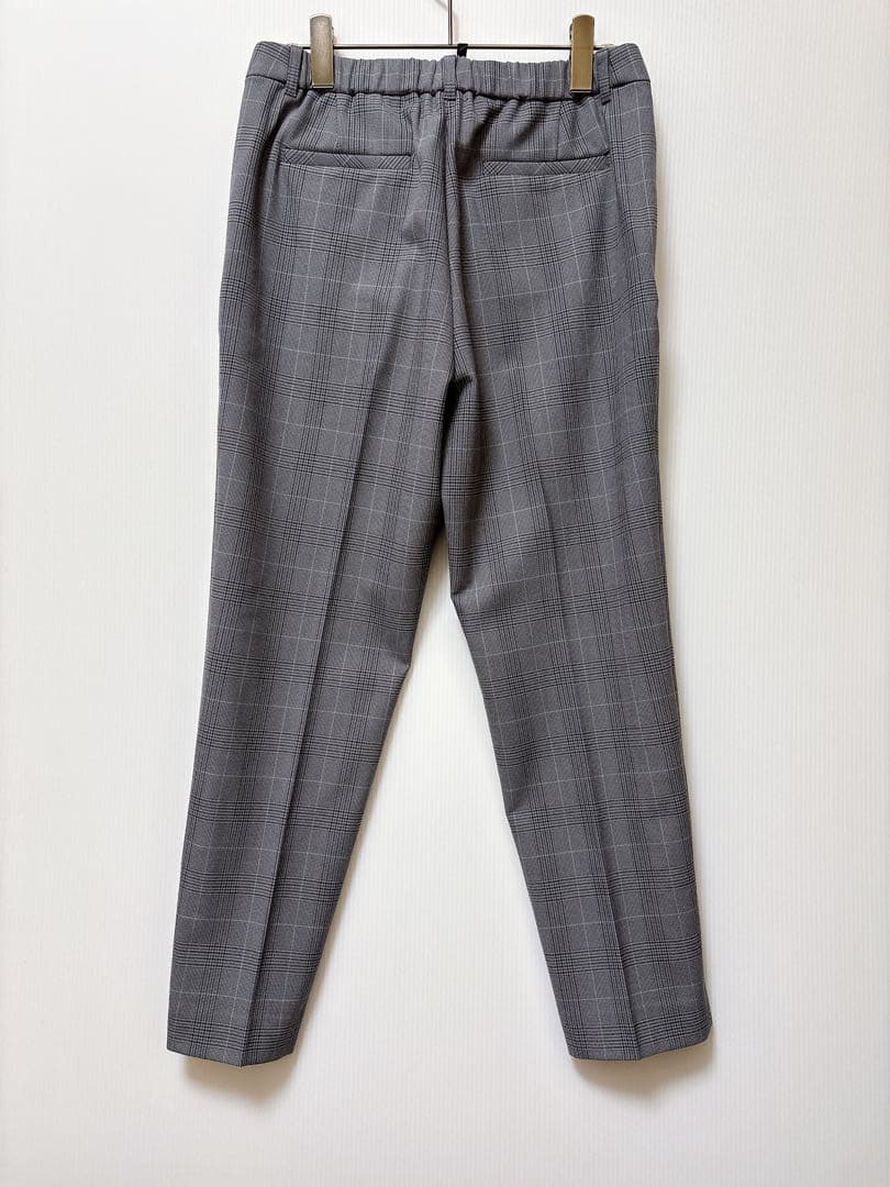 新品【アンタイトル】裏起毛　テーパードパンツ　グレー　チェック　ゴム