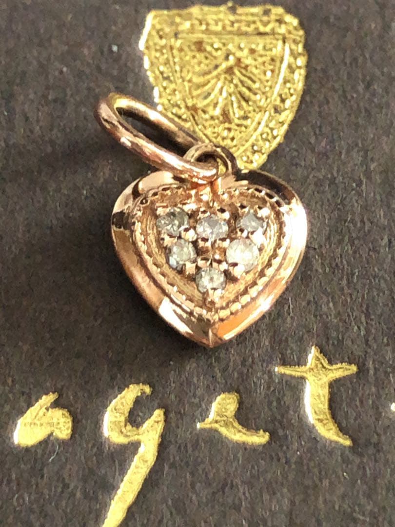 美品❤️ アガット　K10 ゴールド パヴェダイヤモンド ハート型チャーム