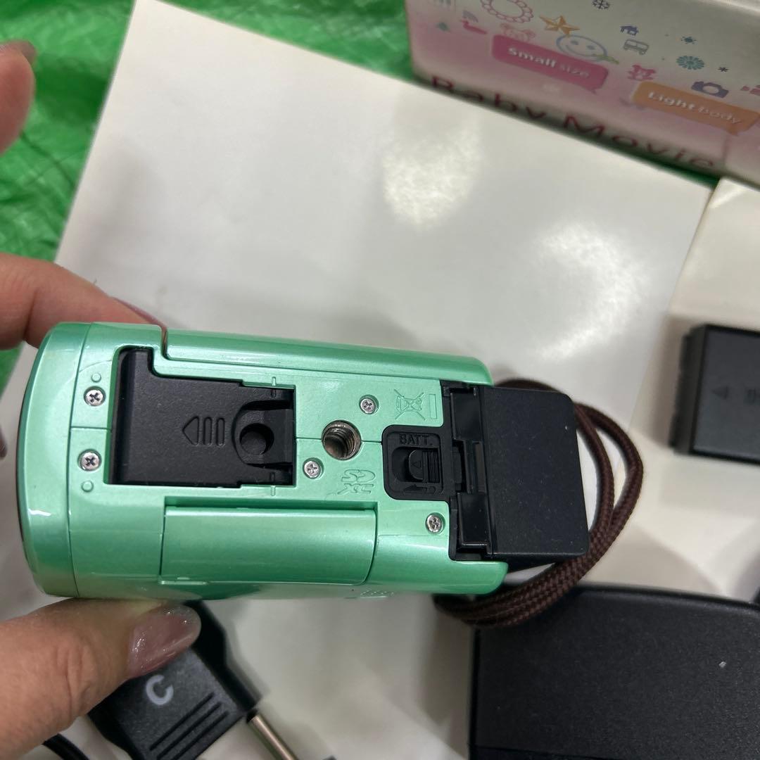 JVC GZ-N1-Baby Movie everio ビデオカメラ　美品