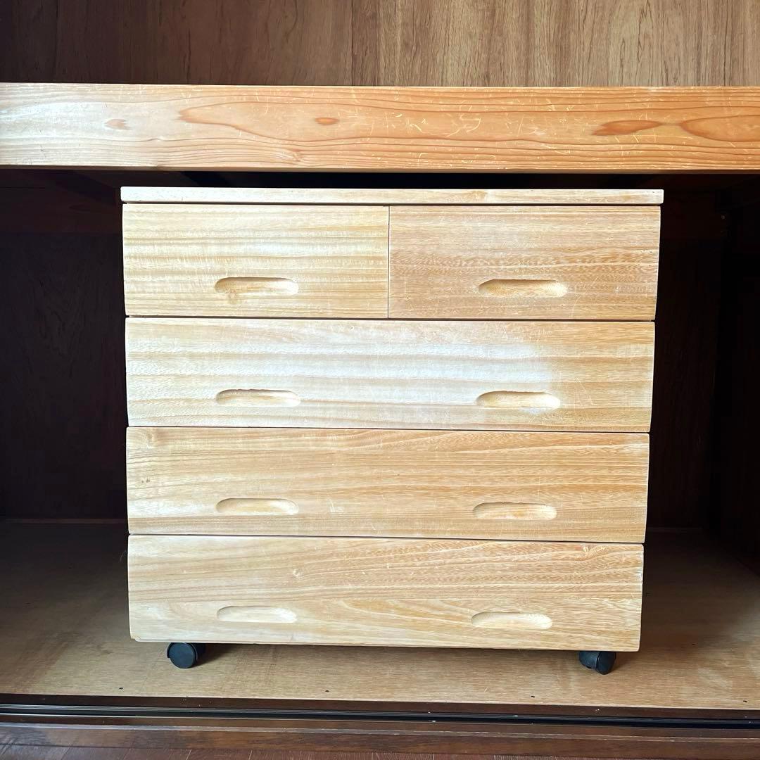 【金欠太郎です】桐 押入れタンス キャスター付き