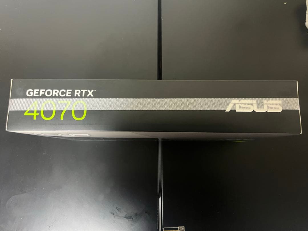 グラフィックボード・グラボ・ビデオカード ASUS GEFORCE RTX 4070 DUAL