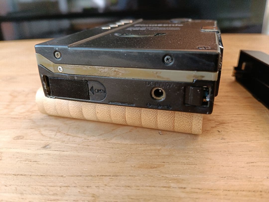 希少 当時物 Panasonic RQ-JA160 カセットプレーヤー ジャンク