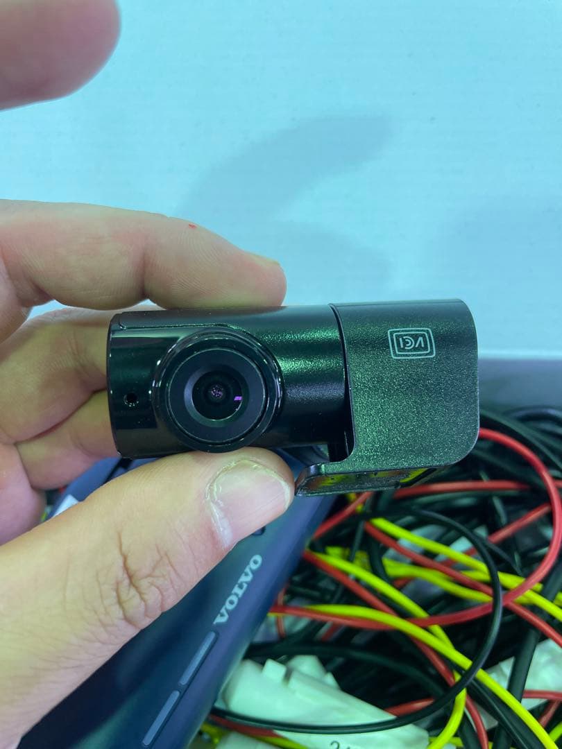 VOLVO DRI-F ドライブレコーダー