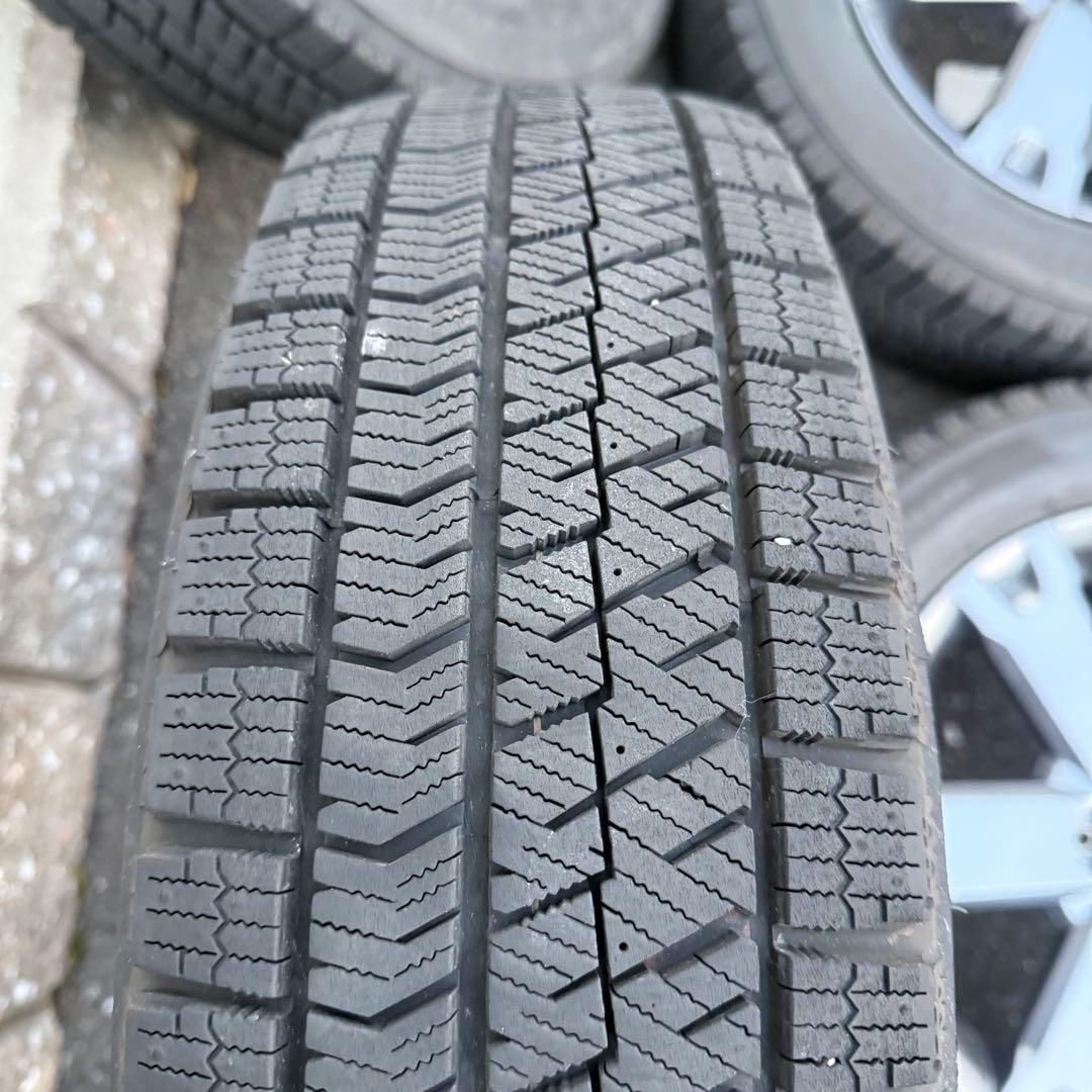 【美品】ダイハツ タフト ダーククロム純正ホイール＋スタッドレスタイヤ