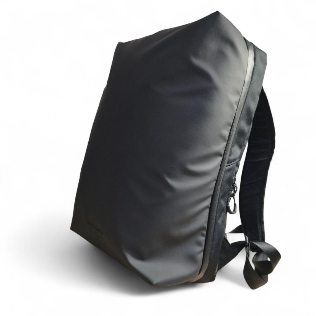 【美品】ベルーフバゲージ アーバンエクスプローラー20 バックパック 黒