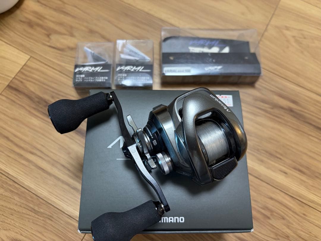 KAZU20メタニウム XG left