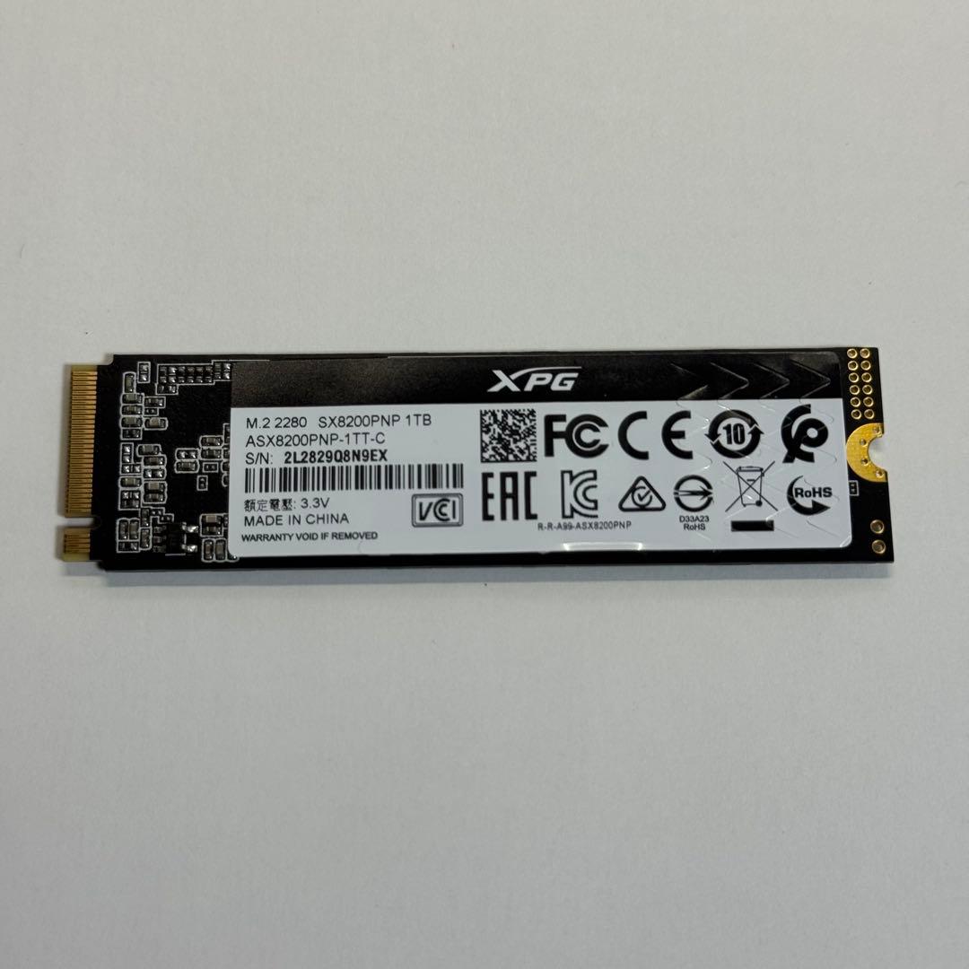 【ほぼ未使用】ADATA XPG SSD 1TB SX8200 Pro