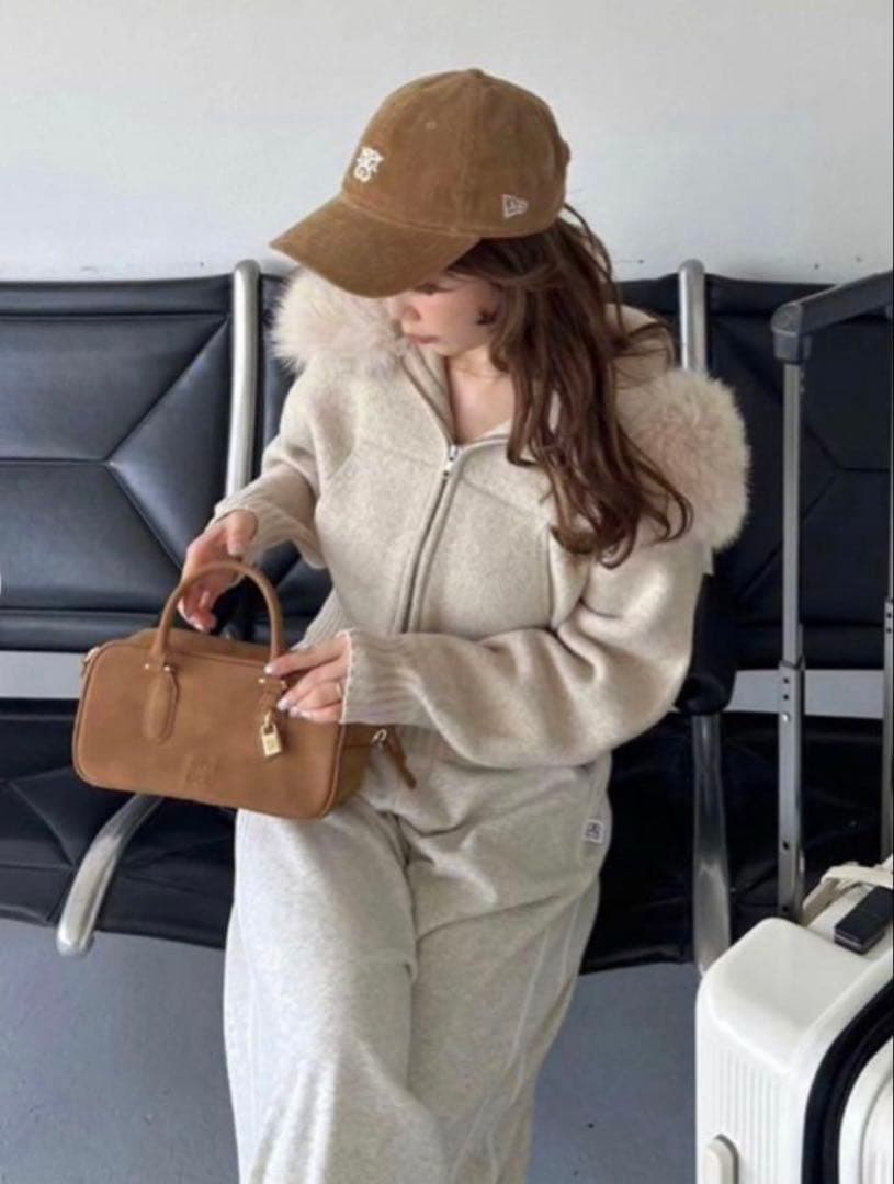 専用　snidel スナイデル ファーフードパーカー　M