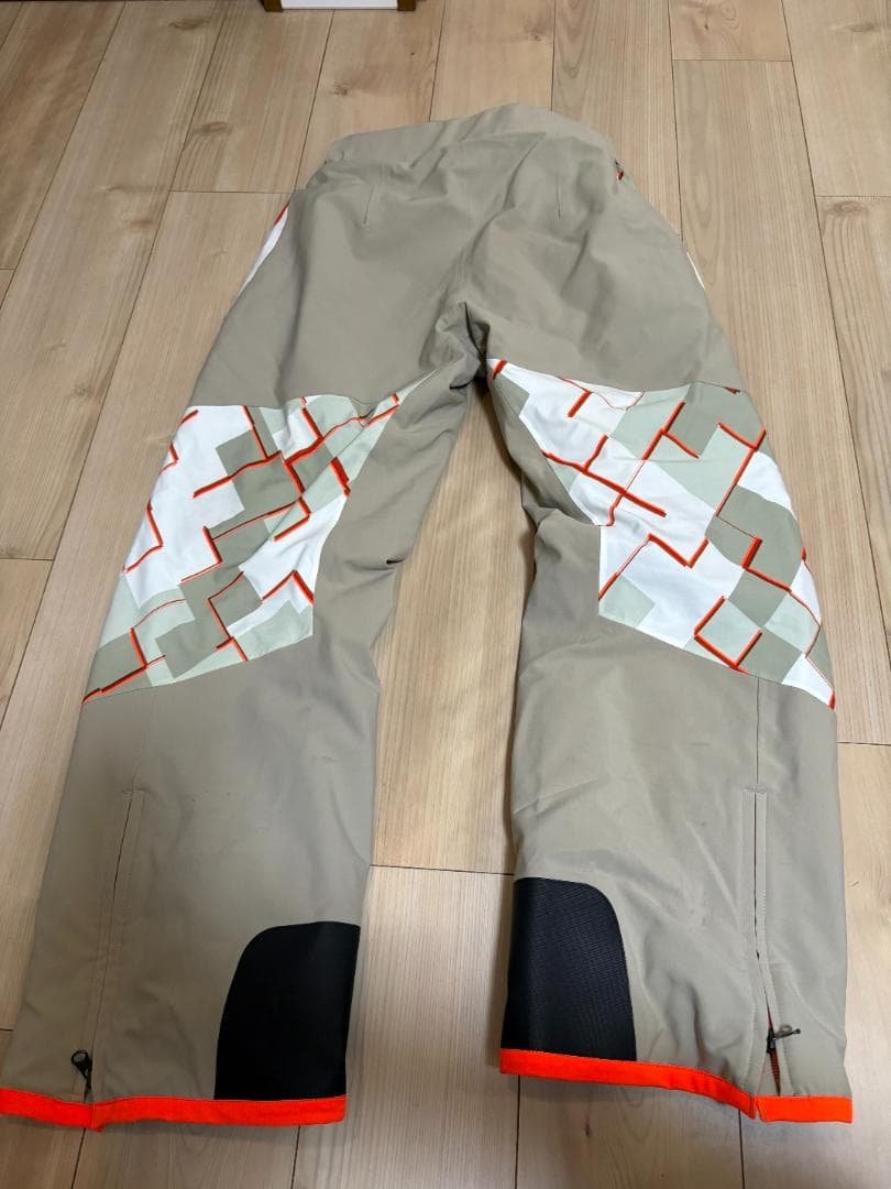 オンヨネ ONYONE PRINT OUTER JACKET ＆ PANTS