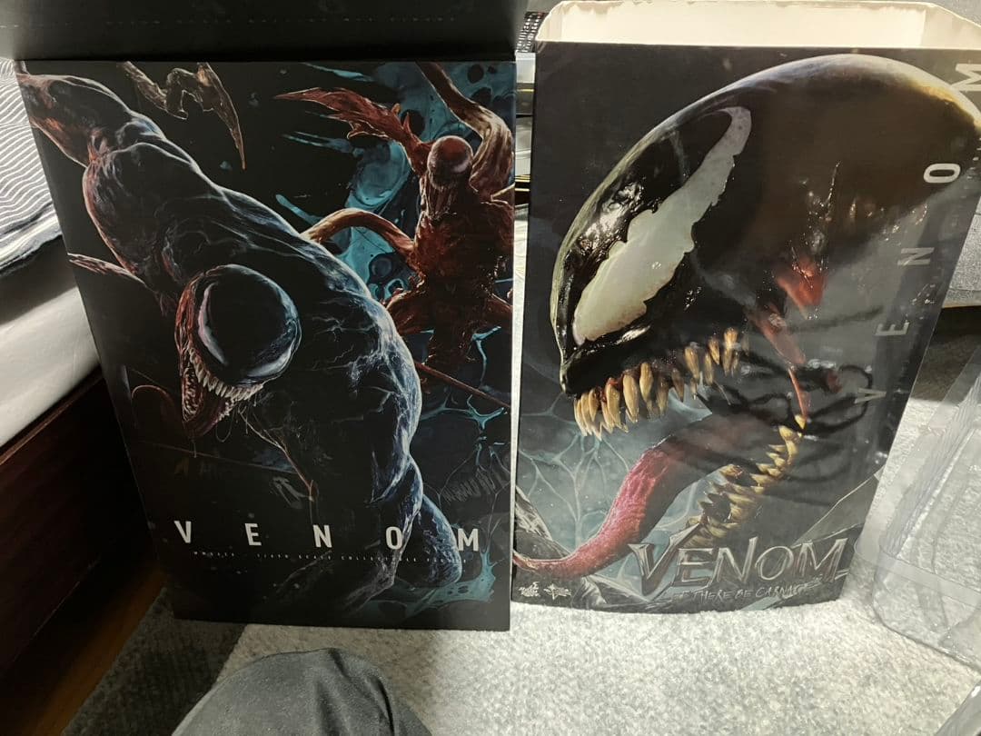 ホットトイズ　ヴェノム　レッドゼアビアカーネイジ