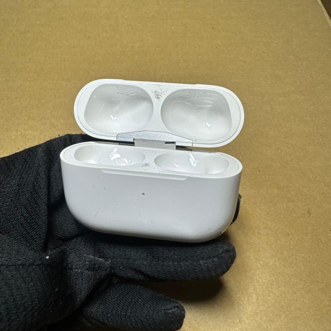 AirPods本体 右耳のみ