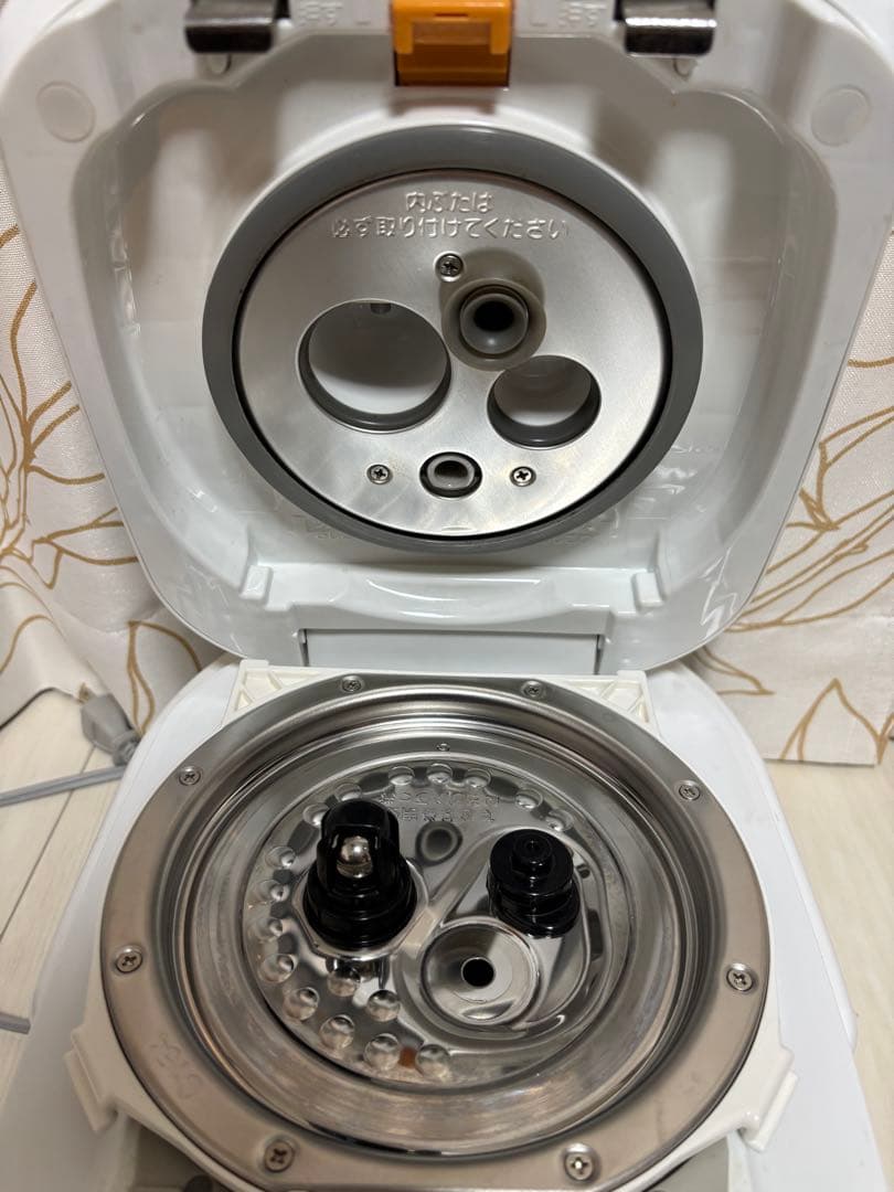 象印 圧力IH炊飯ジャー NP-RM05 3合炊き 21年製