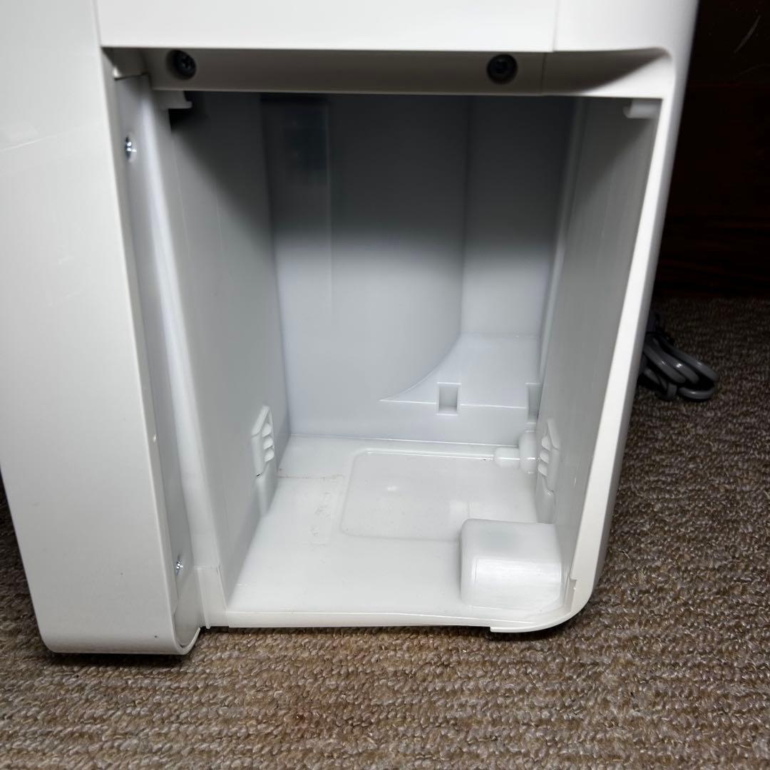 美品 シャープ コンプレッサー方式 除湿機 衣類乾燥 CV-P180-W