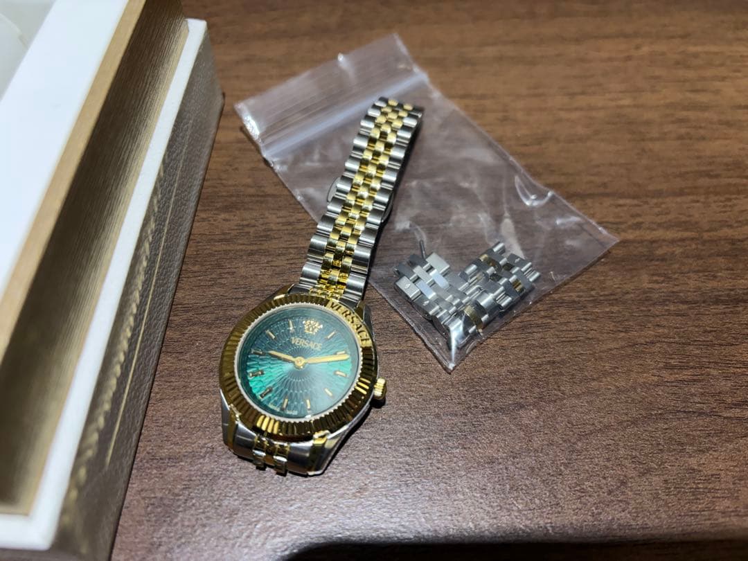 最終お値下げ　ヴェルサーチェ　VERSACE レディース腕時計