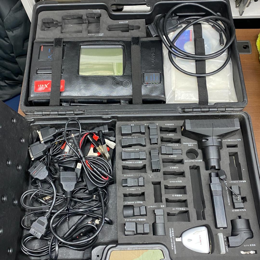 LAUNCH X431 車両診断ツール