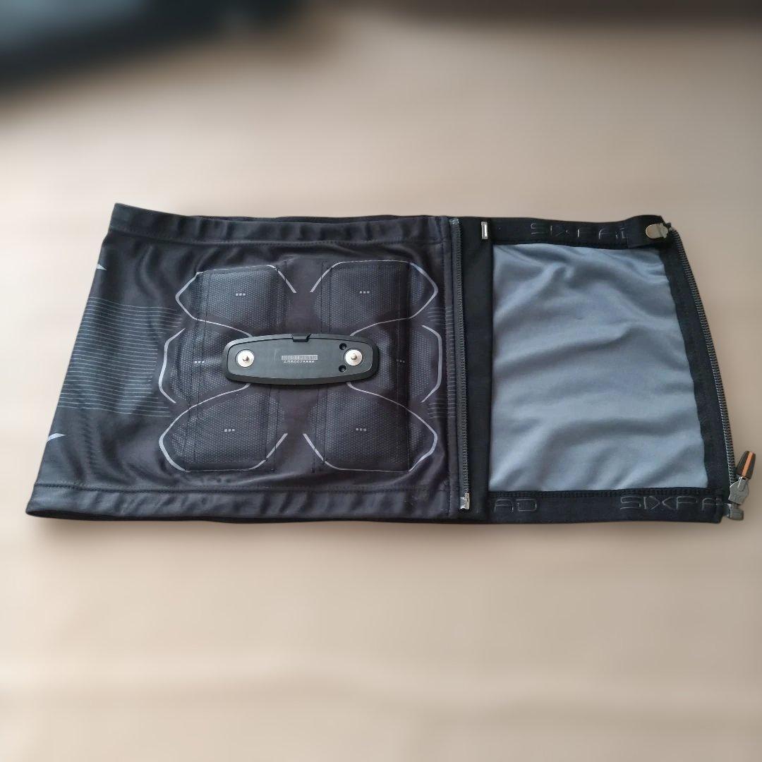 【専用】シックスパッド　パワースーツライトアブズ　Mサイズ