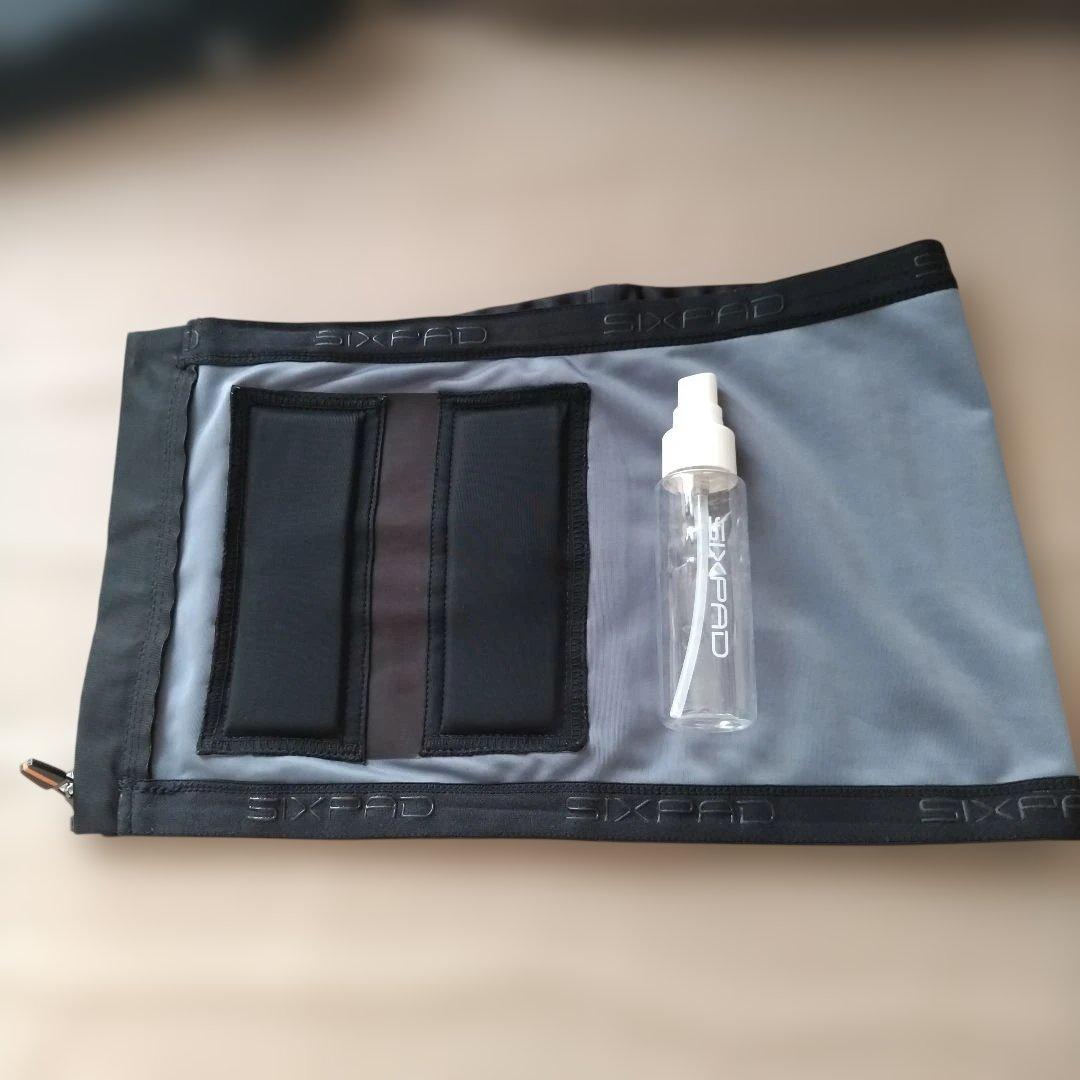 【専用】シックスパッド　パワースーツライトアブズ　Mサイズ