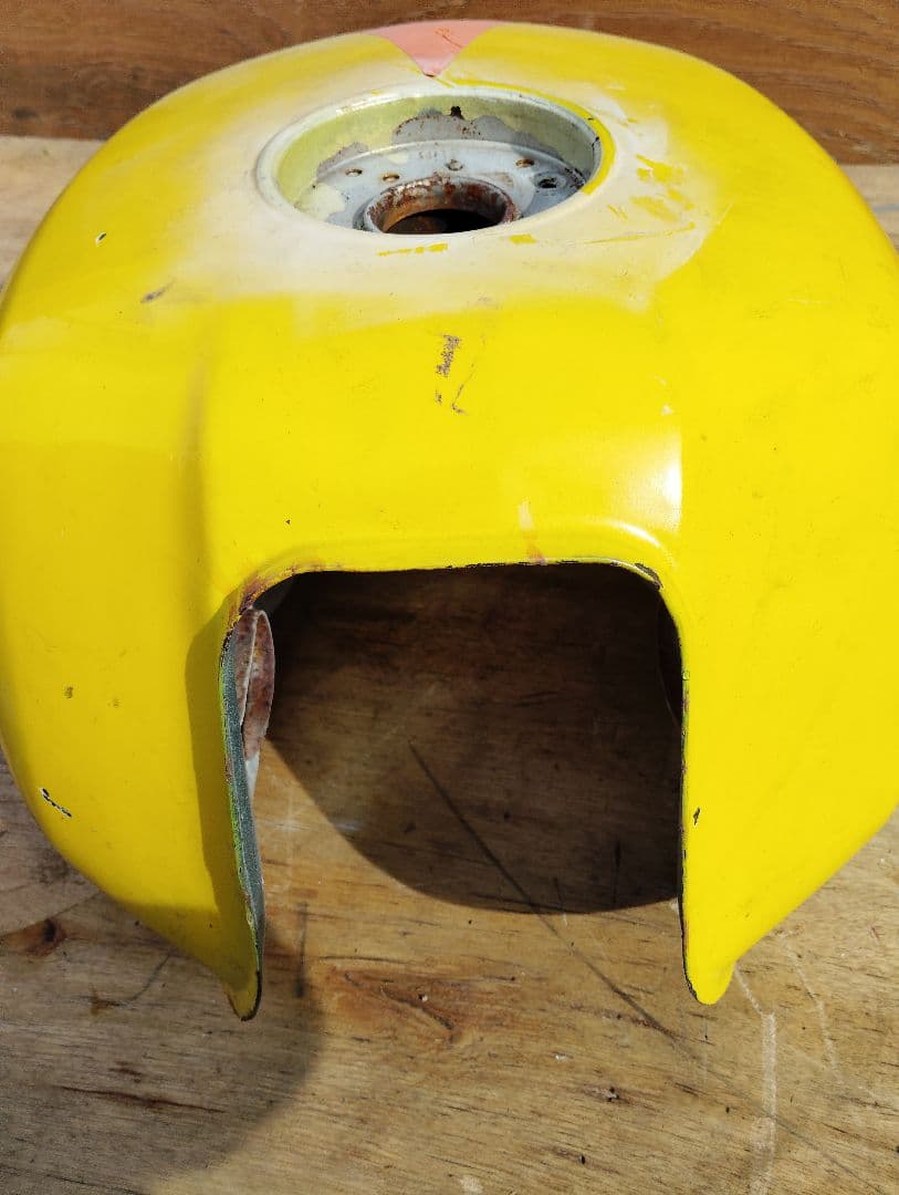 ゴールデンウィーク特別価格！YAMAHA！！xjr400 4hmタンク