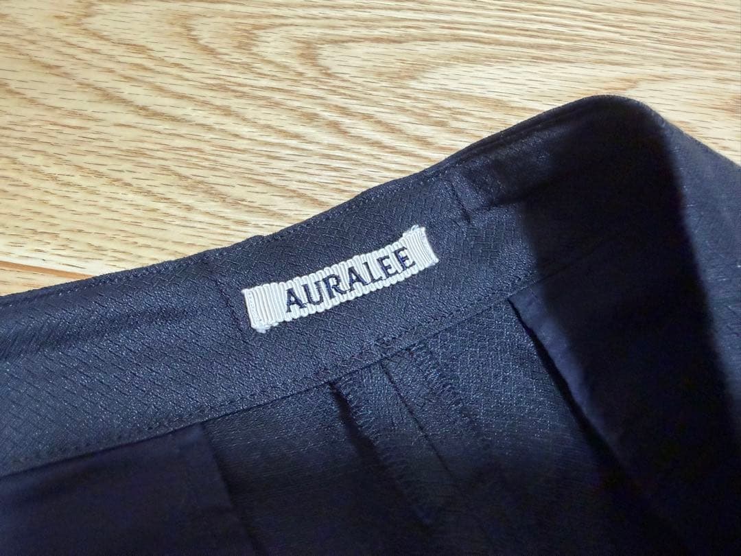 AURALEE シルクリネン ドビースラックス