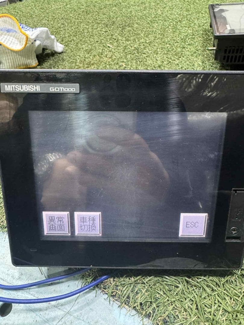 中古 MITSUBISHI パネル GT1455-QTBD　動作保証