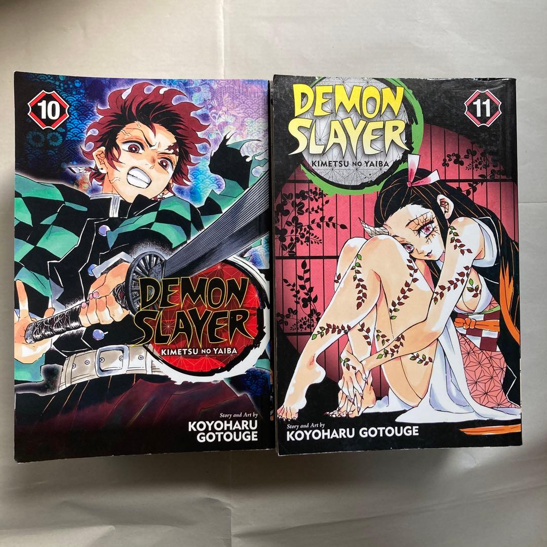 Demon Slayer Kimetsu no Yaiba 鬼滅の刃　洋書　英語