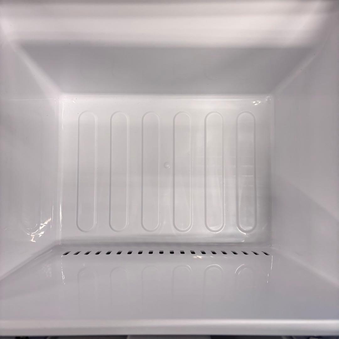 665 SHARP 付け替えどっちもドア　冷蔵庫　ガラスパネル　小型　一人暮らし