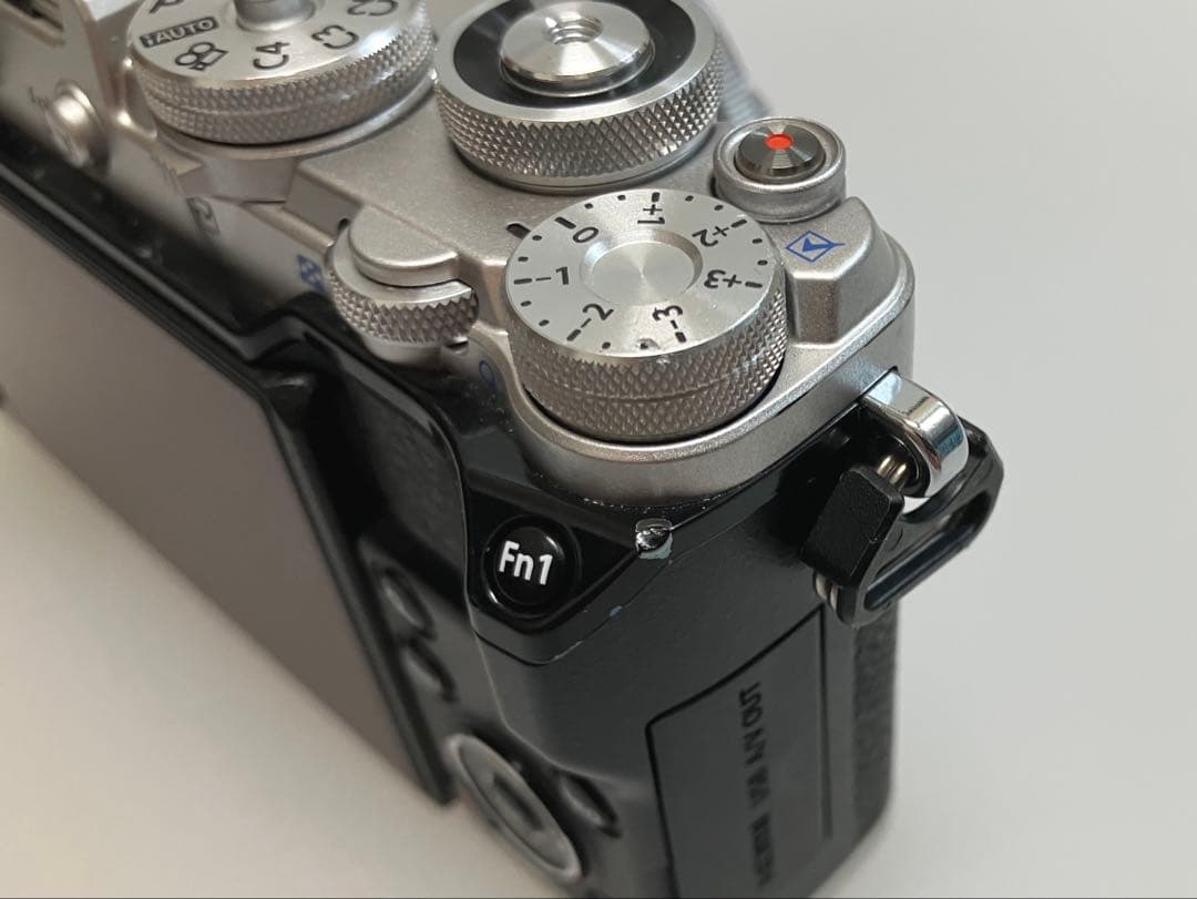 オリンパス OLYMPUS PEN-F シルバー レンズセット【おまけ多数】