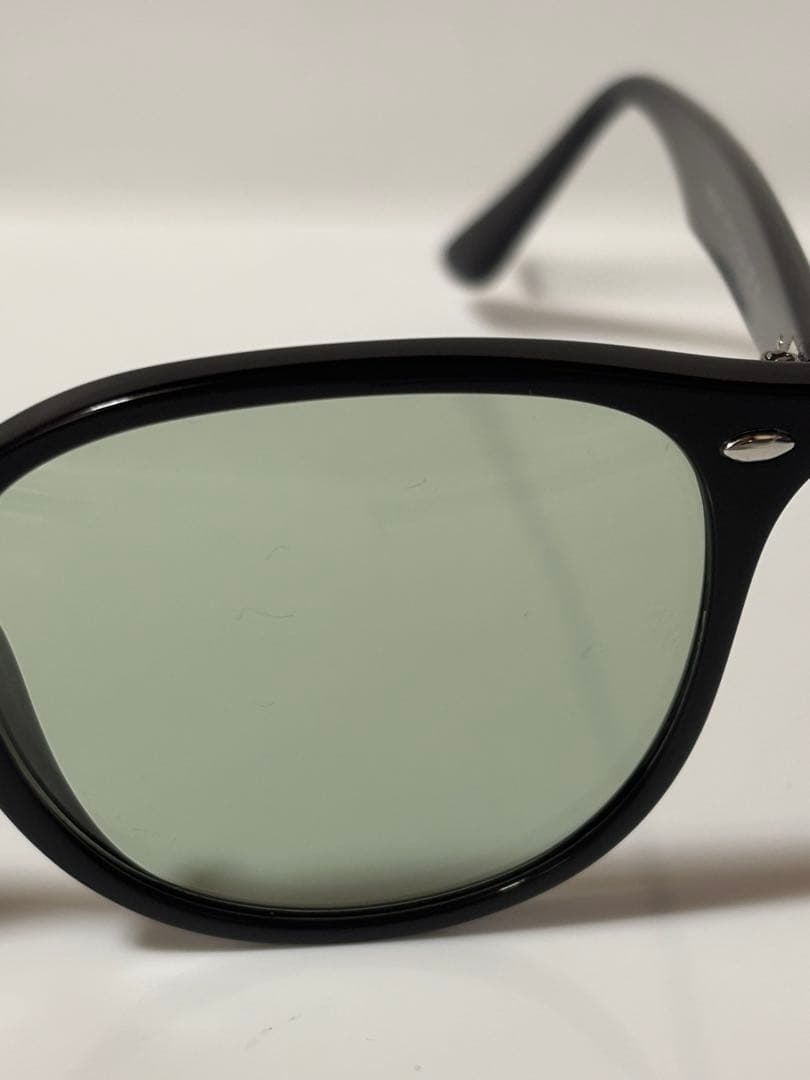 ★ほぼ未使用★ RB4259-F 601/2★大人気モデル★レイバン★