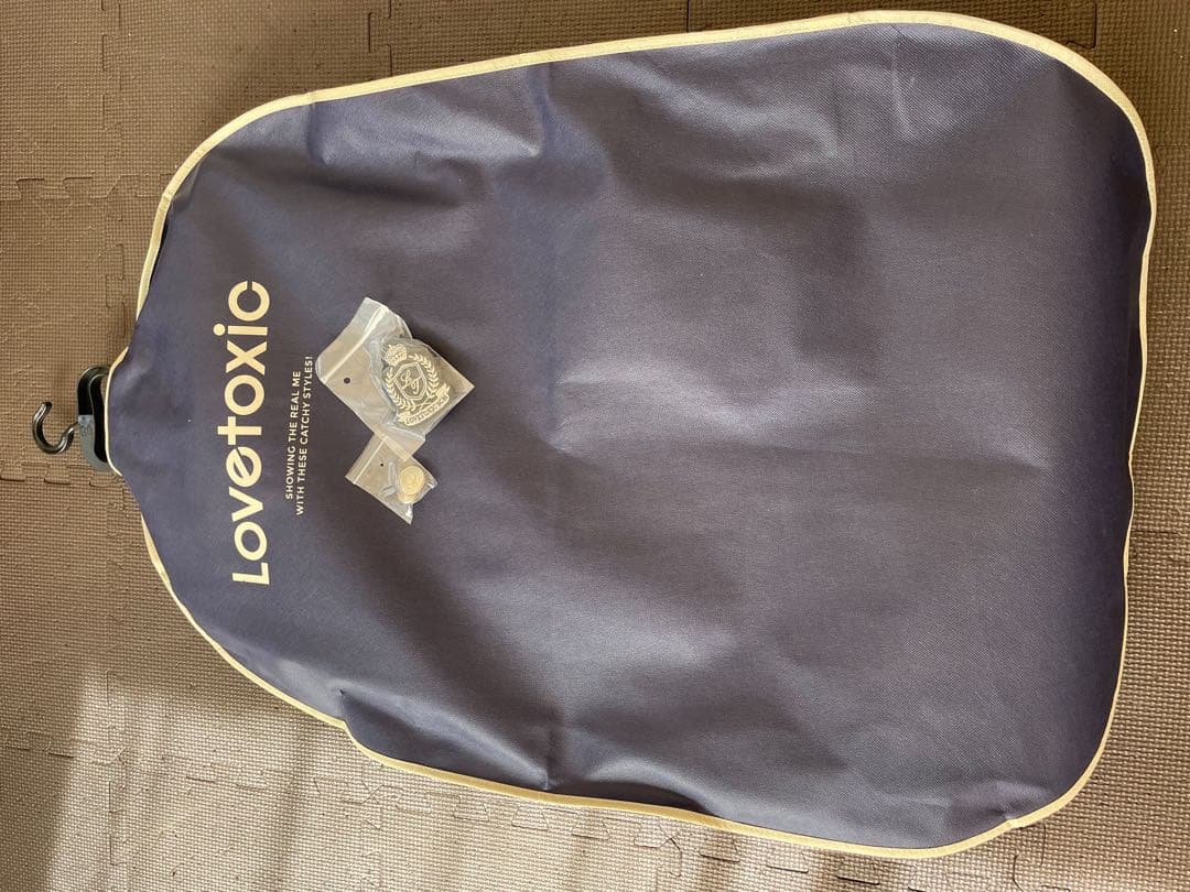 ラブトキシック(Lovetoxic) 卒服Mベージュ