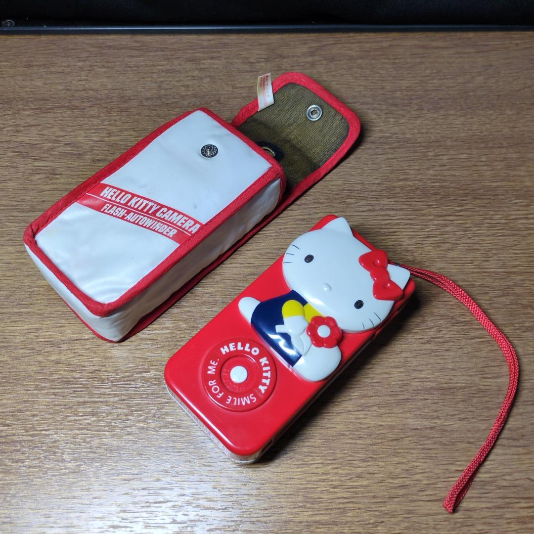ハローキティ【レア美品】トイカメラ/ 赤と白/ 専用ソフトケース&ストラップ付き