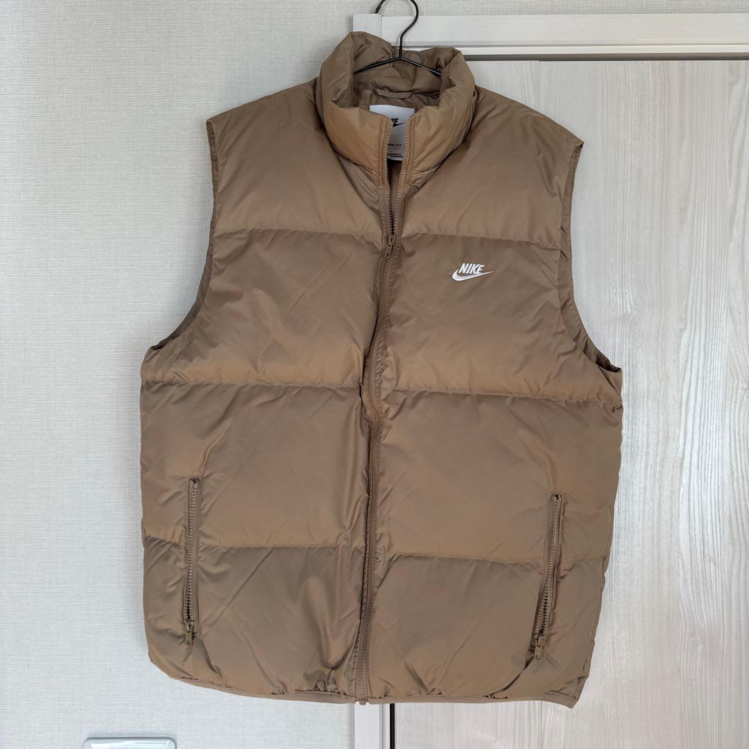 Nike ダウンベスト ベージュ