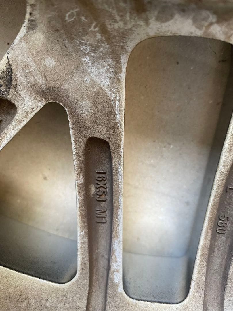 【ゴリさん】16インチ4本セットレグザスメッシュ5J-16 レストアベース