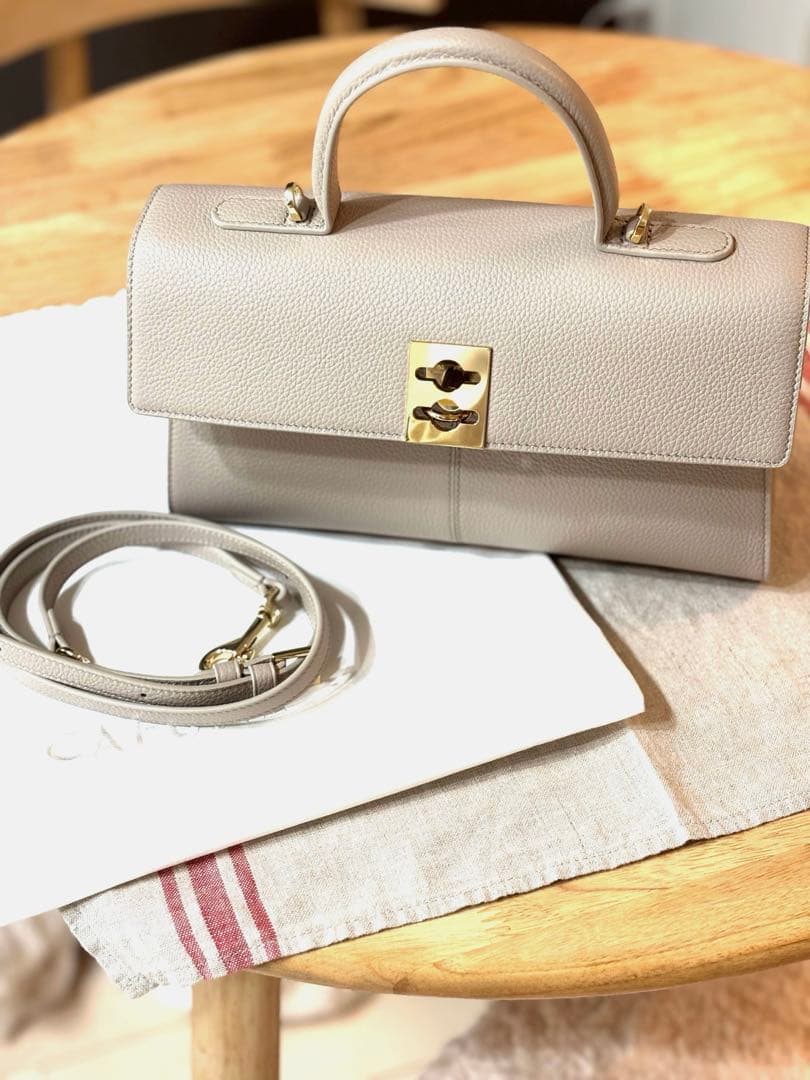 Cafuneハンドバッグ