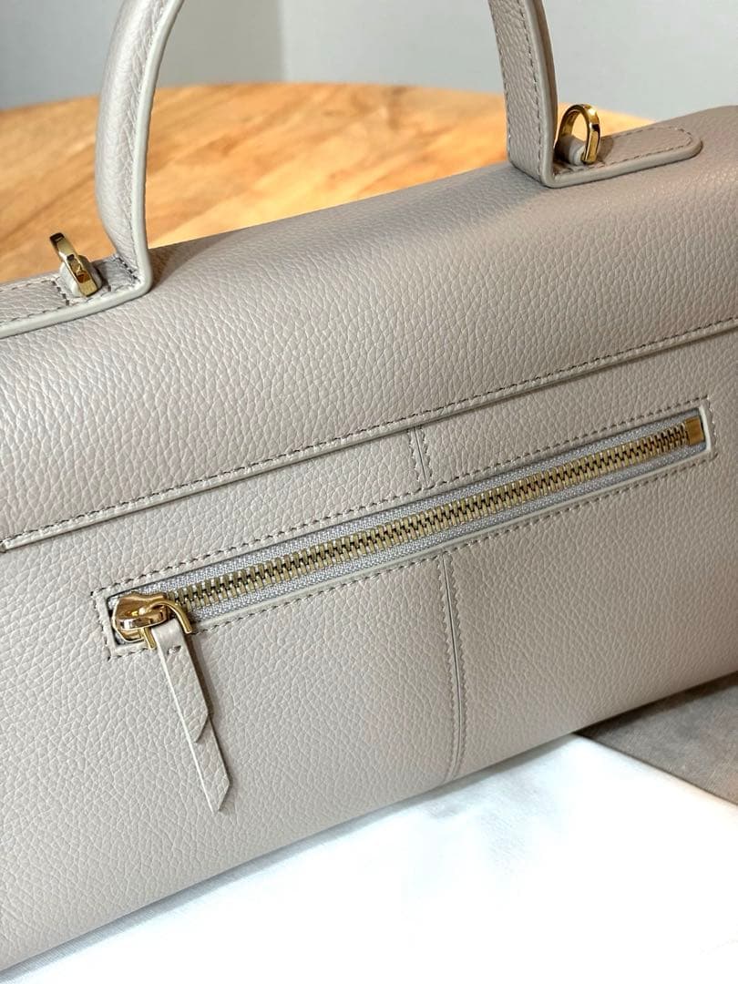 Cafuneハンドバッグ