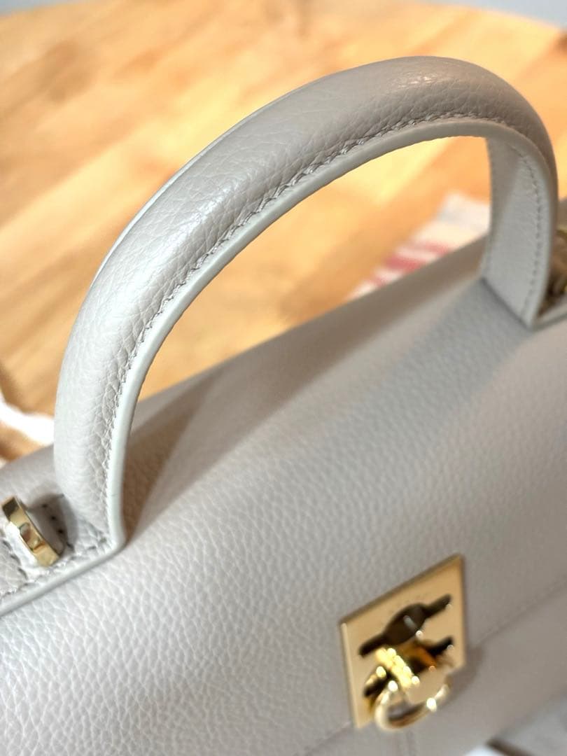 Cafuneハンドバッグ