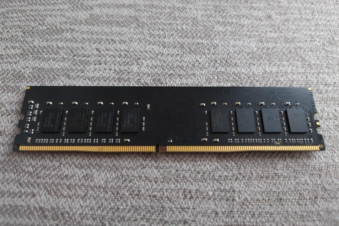 ENVINDA 16GB DDR4 メモリー 2666MHz