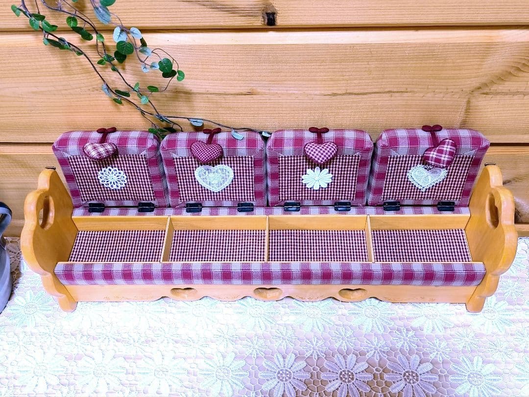 ⭐アメリカンカントリー雑貨♥ハートいっぱい横長オットマン小物入れ(シェルフにも)