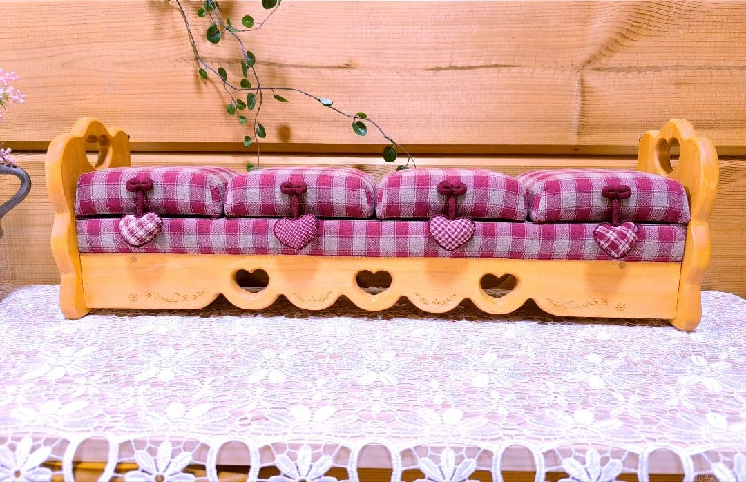 ⭐アメリカンカントリー雑貨♥ハートいっぱい横長オットマン小物入れ(シェルフにも)