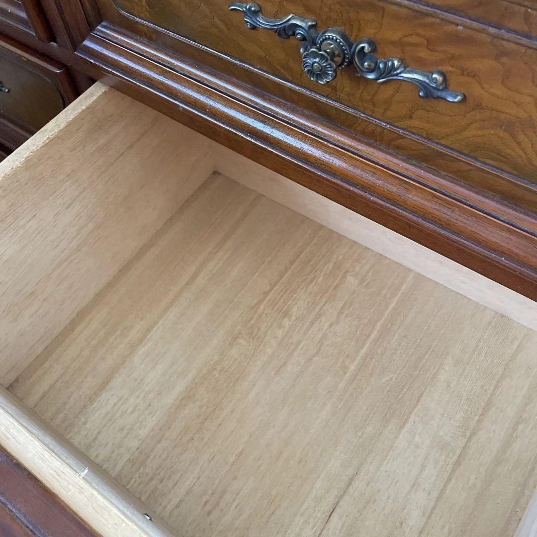 りずイタリア製チェスト