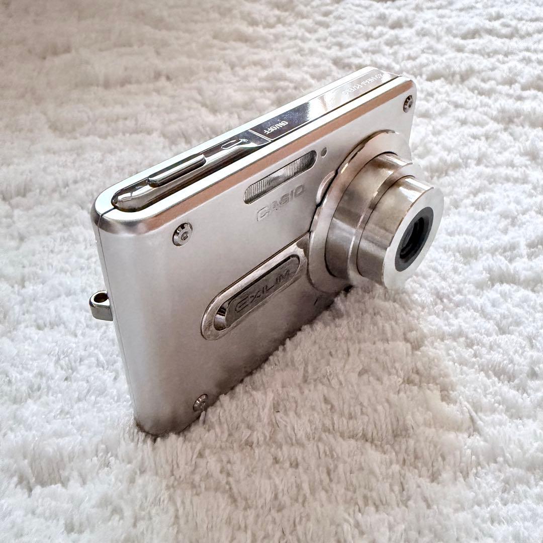美品【動作品】CASIO カシオ EXILIM EX-S100 レトロコンデジ