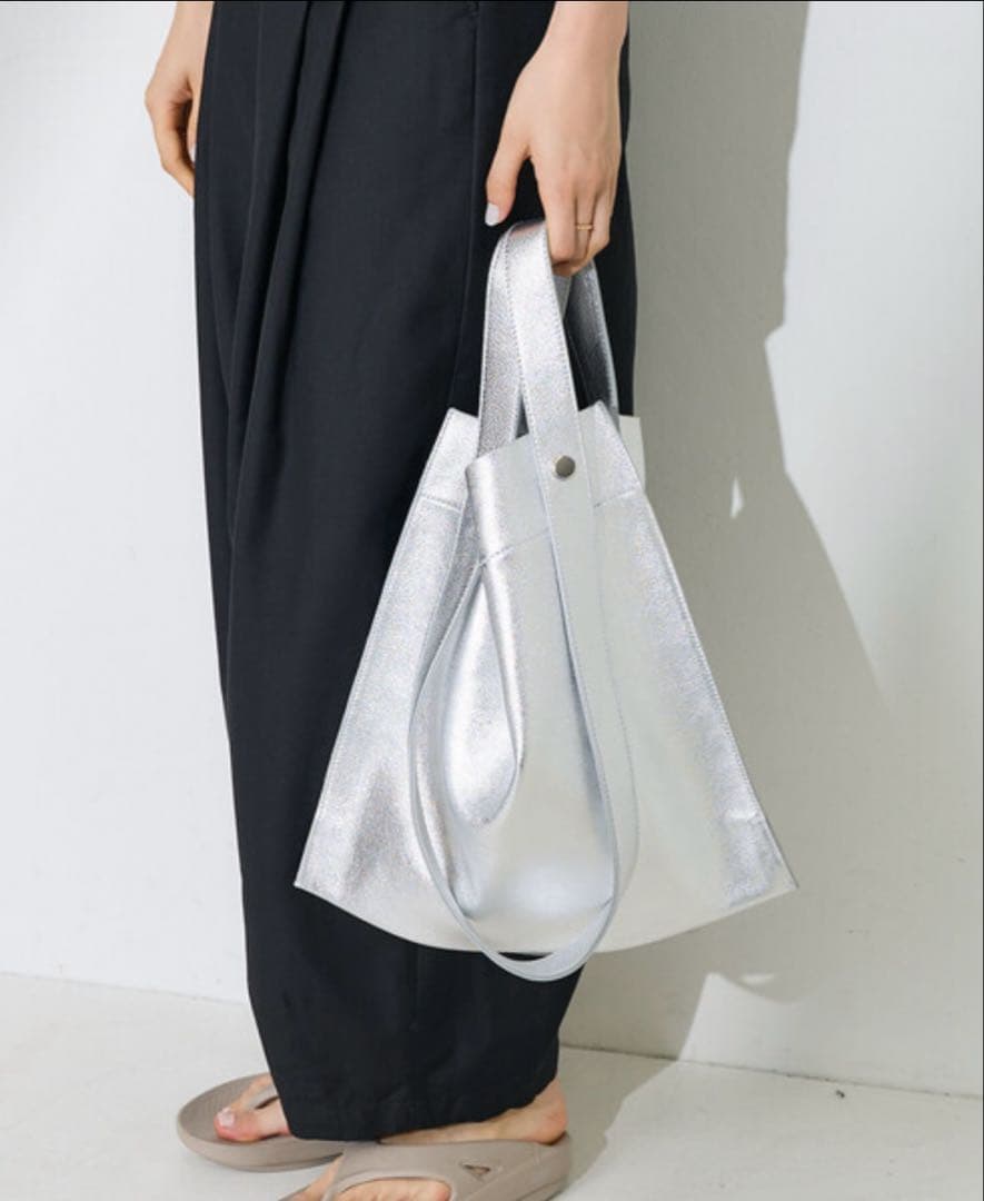 BEAURE トートバッグ